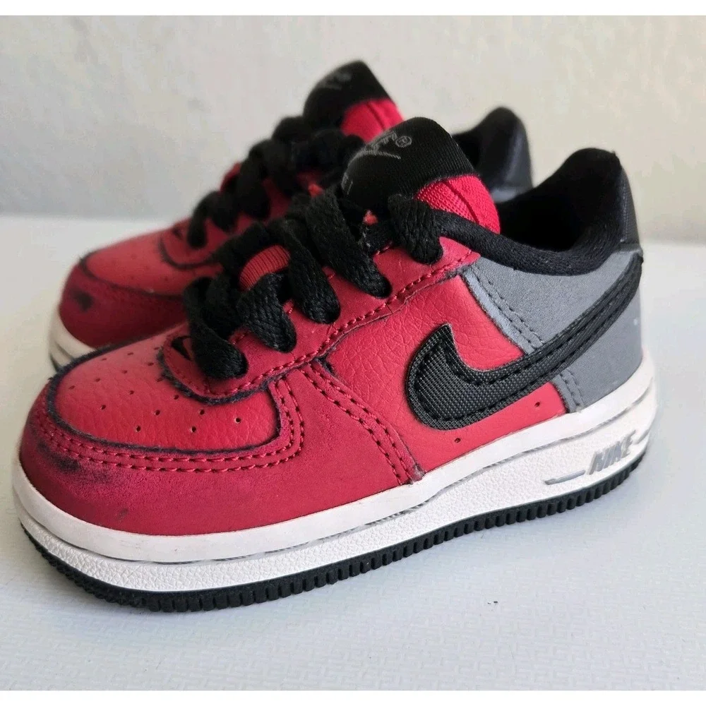 Nike Air Force 1 Size 3.5C Toddler Red Black Grey Retro AF1 Low Top‎ TD Shoes